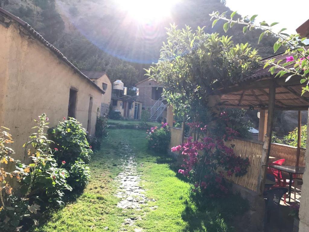 Posada Gloria Hostel Tapay Exterior photo